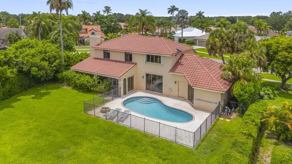 12715 Kingsway Road Wellington FL 33414