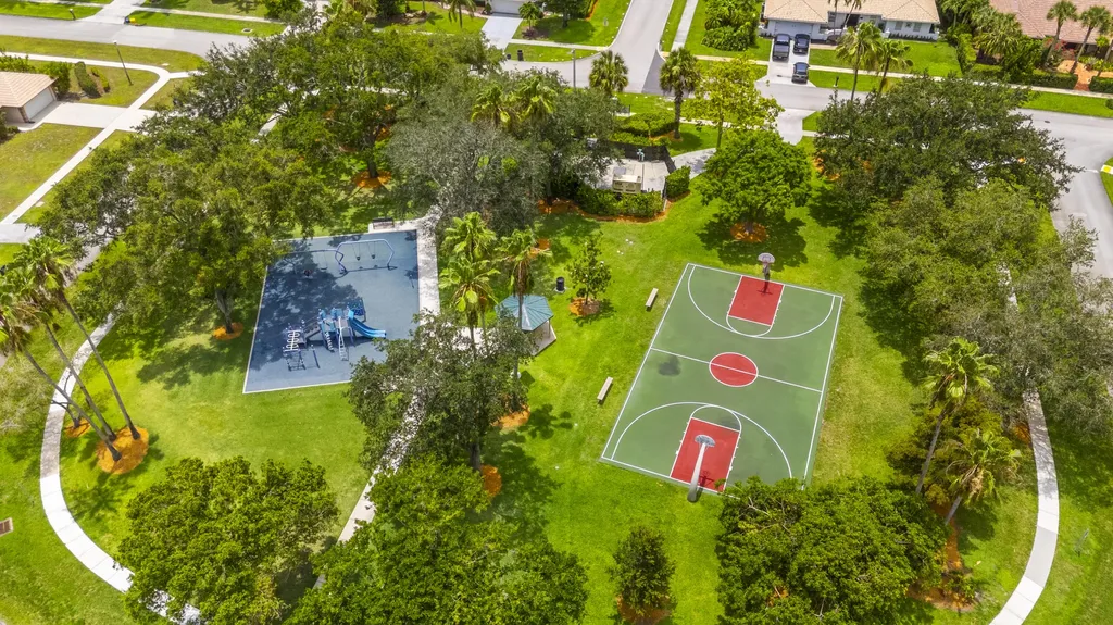 12715 Kingsway Road Wellington FL 33414
