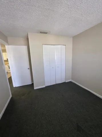 5168 NE 6th Avenue Oakland Park FL 33334