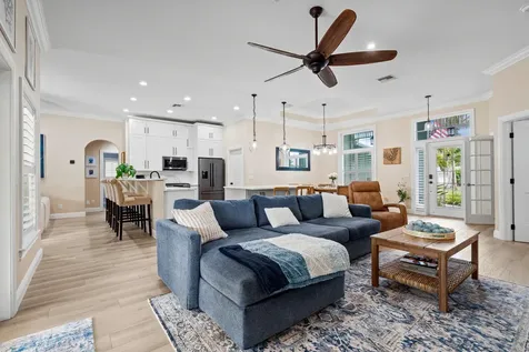 4689 SE Glen Ridge Trail Stuart FL 34997
