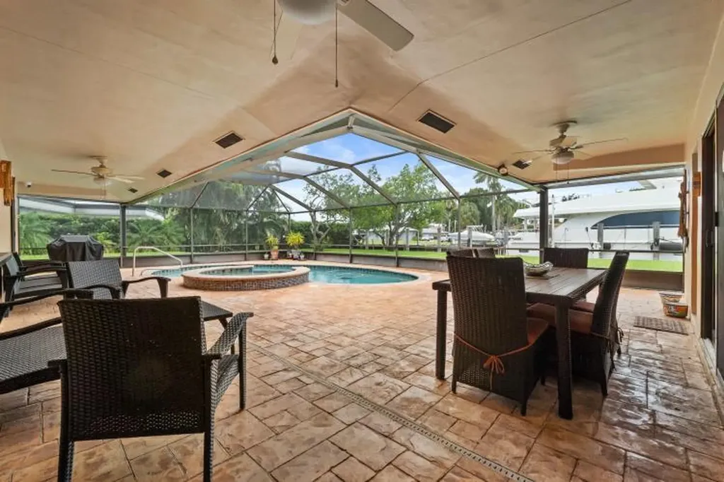 2409 SW 27th Avenue Fort Lauderdale FL 33312