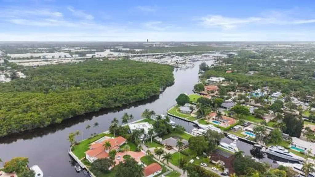 2409 SW 27th Avenue Fort Lauderdale FL 33312