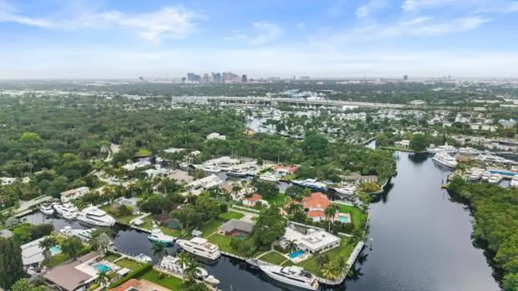 2409 SW 27th Avenue Fort Lauderdale FL 33312