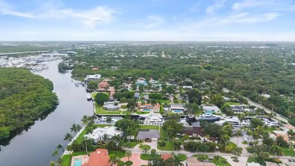 2409 SW 27th Avenue Fort Lauderdale FL 33312