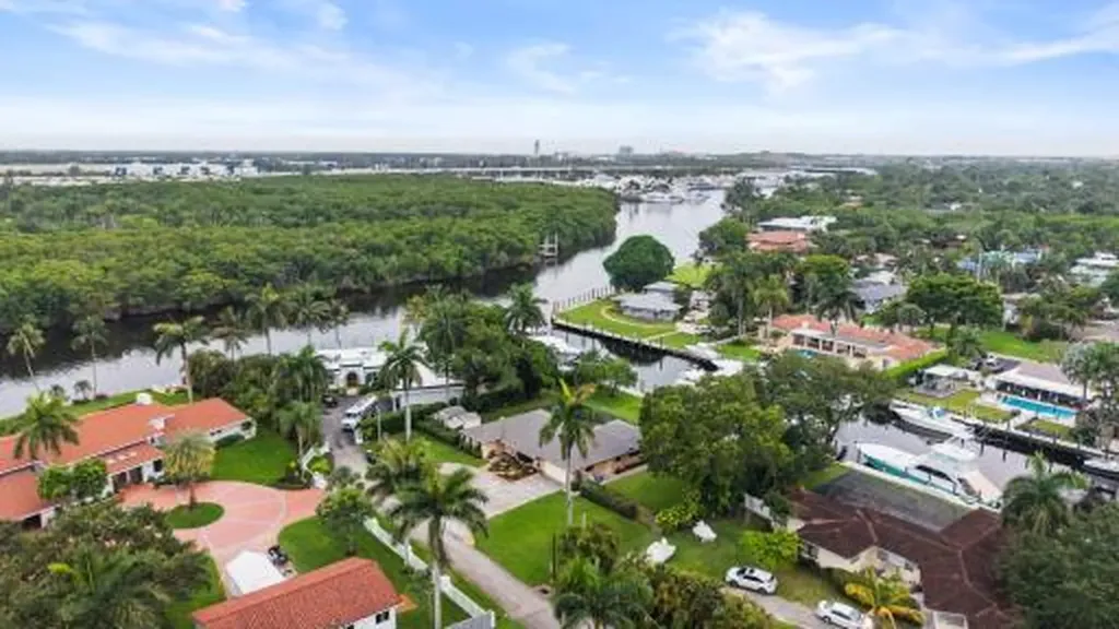 2409 SW 27th Avenue Fort Lauderdale FL 33312