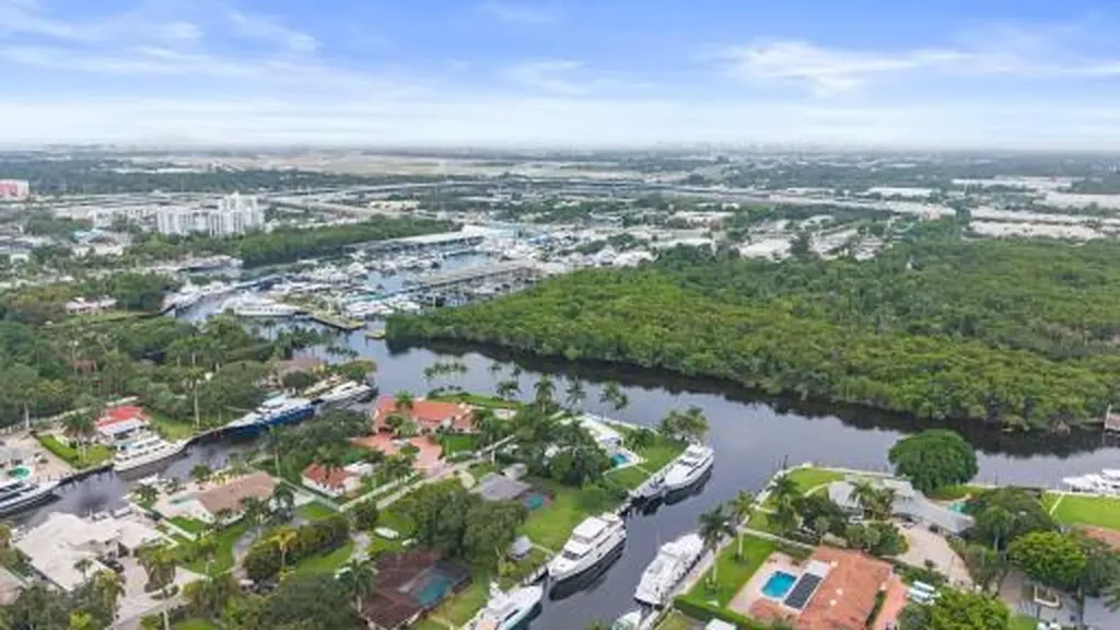 2409 SW 27th Avenue Fort Lauderdale FL 33312