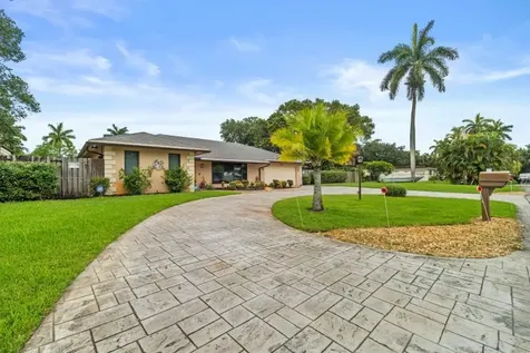 2409 SW 27th Avenue Fort Lauderdale FL 33312