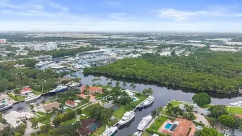 2409 SW 27th Avenue Fort Lauderdale FL 33312