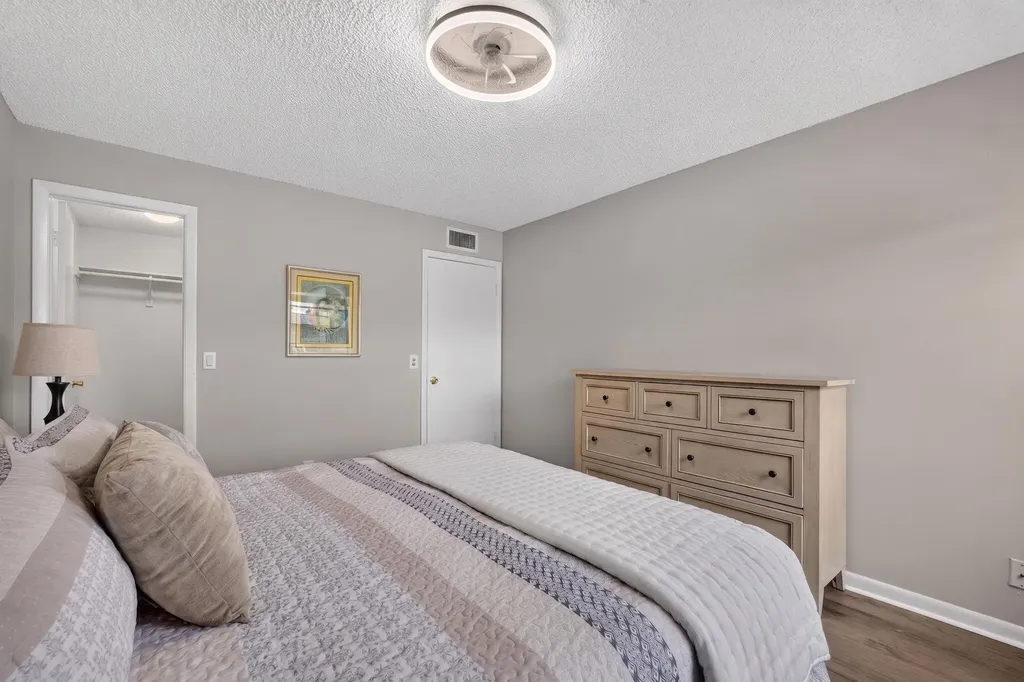 942 Normandy T Trail Delray Beach FL 33484