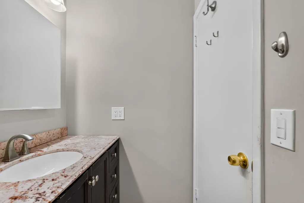 942 Normandy T Trail Delray Beach FL 33484
