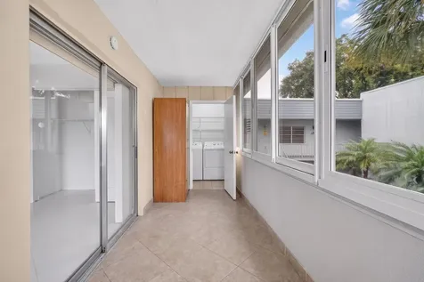 942 Normandy T Trail Delray Beach FL 33484