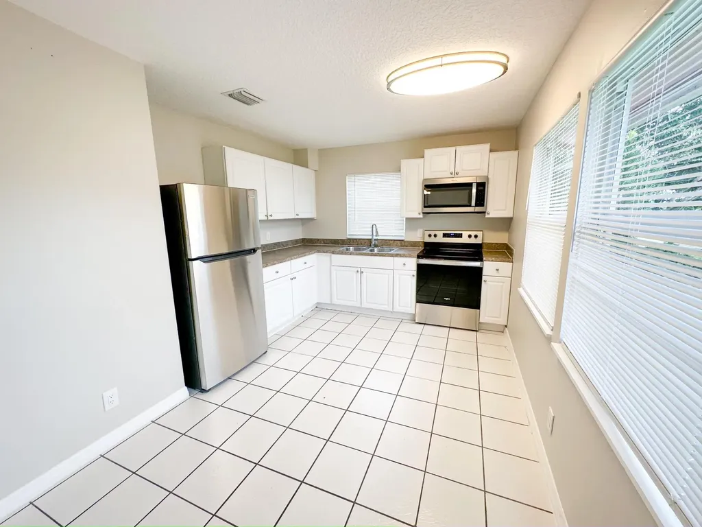 2717 Richard Road West Palm Beach FL 33403