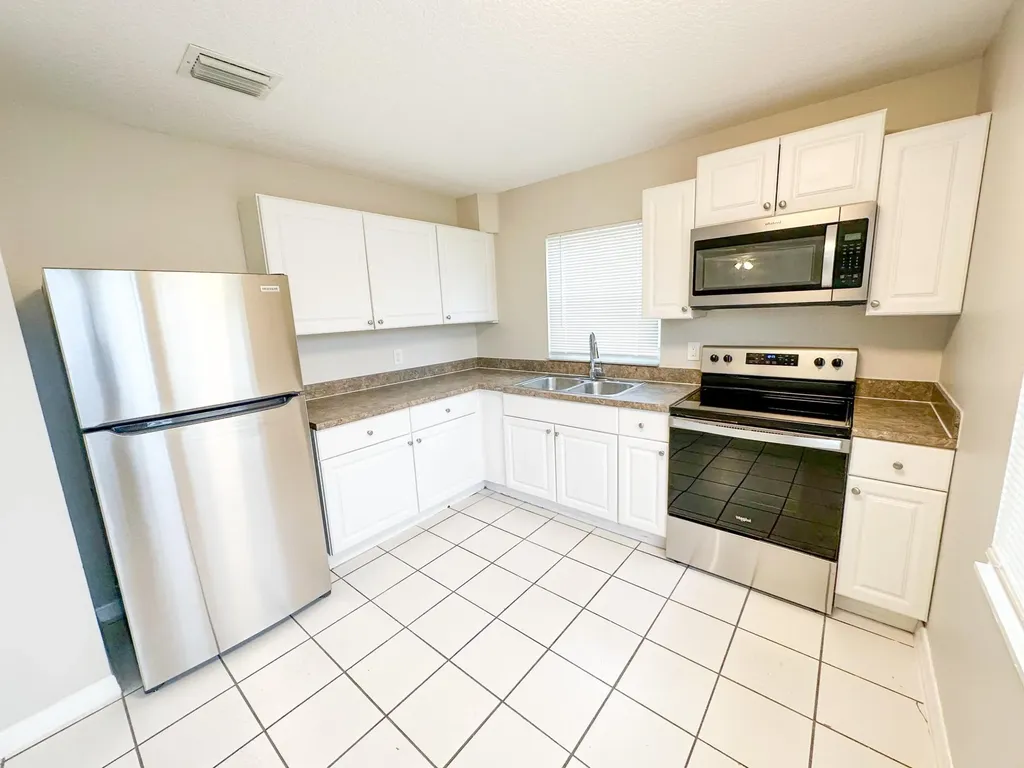 2717 Richard Road West Palm Beach FL 33403