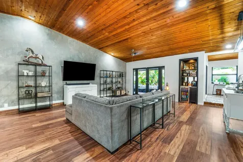 5731 NW 54th Way Tamarac FL 33319