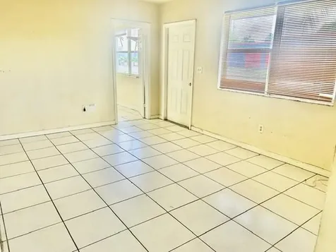 5320 SW 25th Court West Park FL 33023