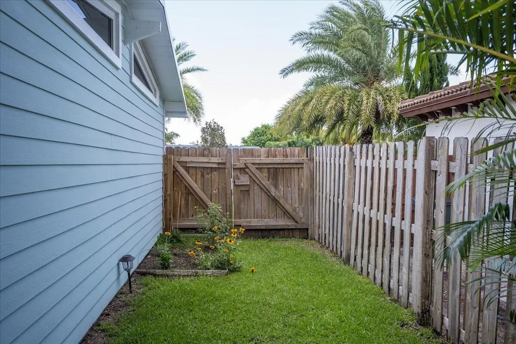 1110 SW 15th Street Boca Raton FL 33486