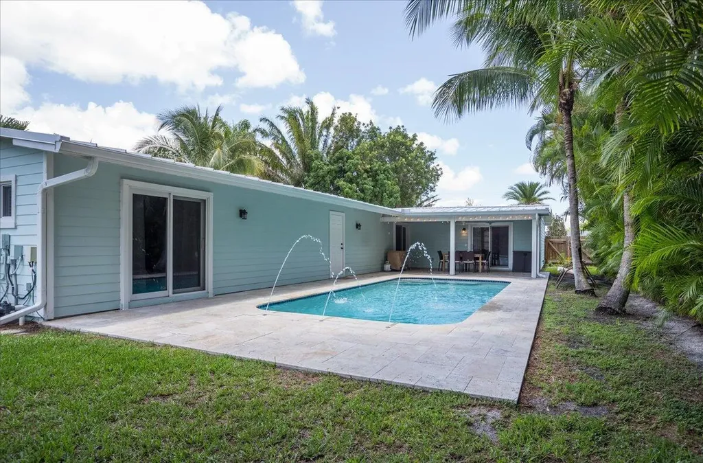 1110 SW 15th Street Boca Raton FL 33486