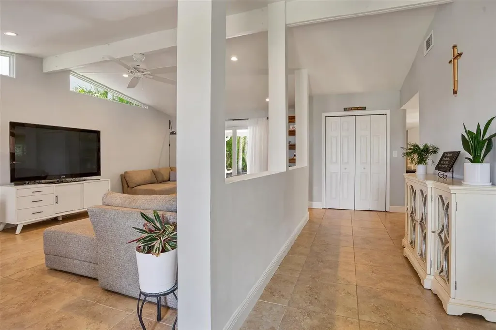 1110 SW 15th Street Boca Raton FL 33486