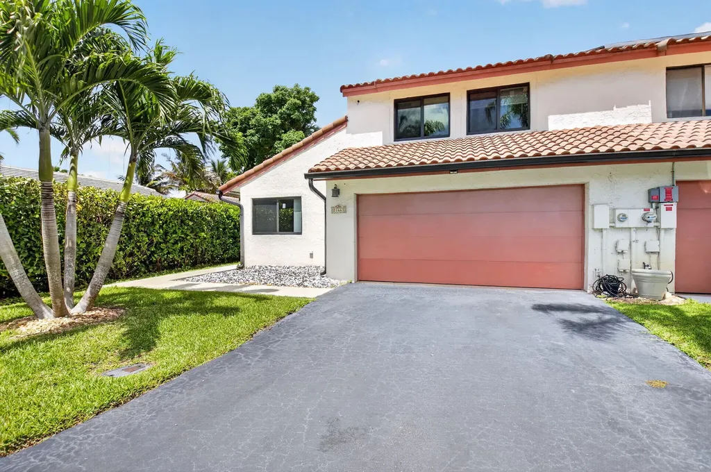 21661 Casa Monte Court Boca Raton FL 33433