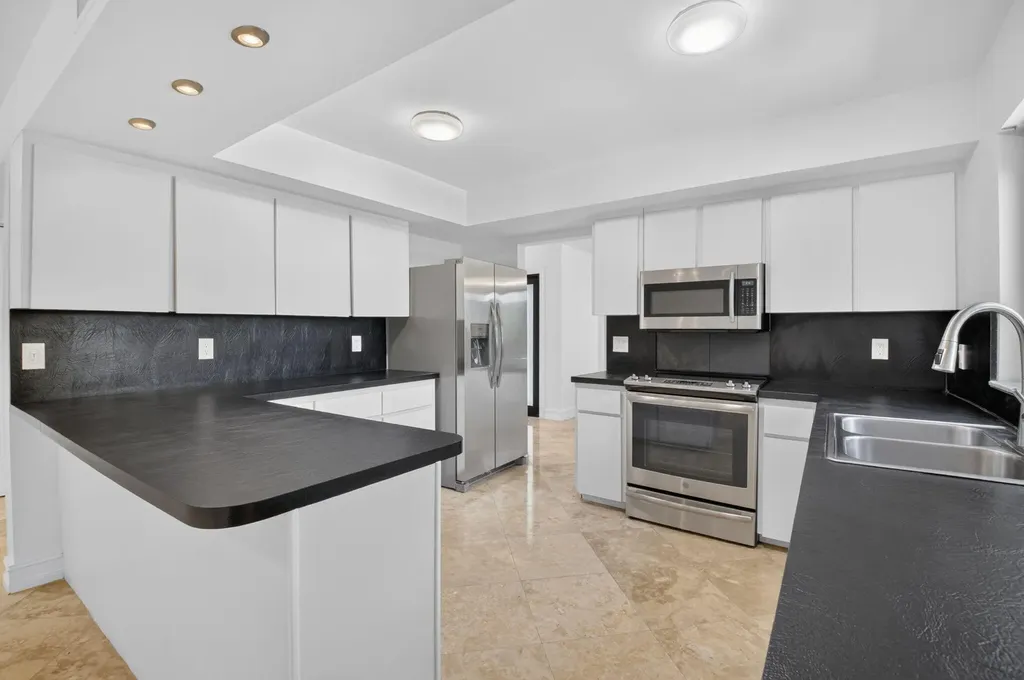 21661 Casa Monte Court Boca Raton FL 33433