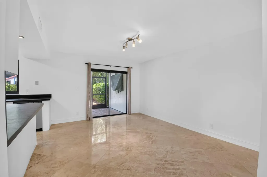 21661 Casa Monte Court Boca Raton FL 33433