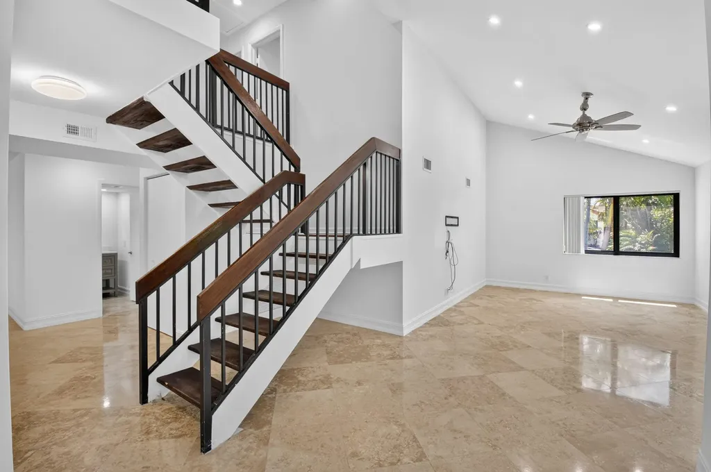 21661 Casa Monte Court Boca Raton FL 33433