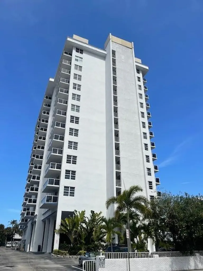 336 N Birch Road Fort Lauderdale FL 33304