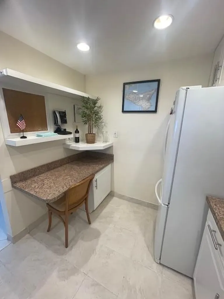 336 N Birch Road Fort Lauderdale FL 33304