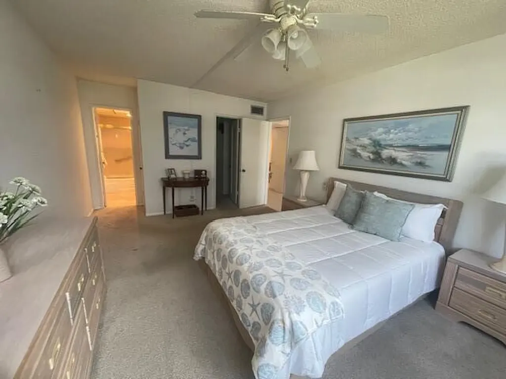 336 N Birch Road Fort Lauderdale FL 33304