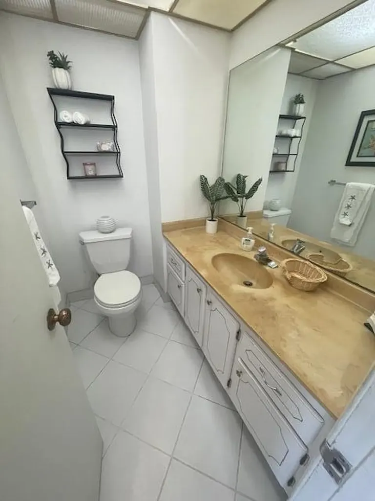 336 N Birch Road Fort Lauderdale FL 33304