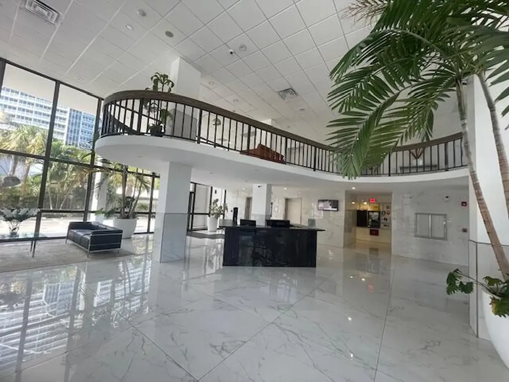336 N Birch Road Fort Lauderdale FL 33304