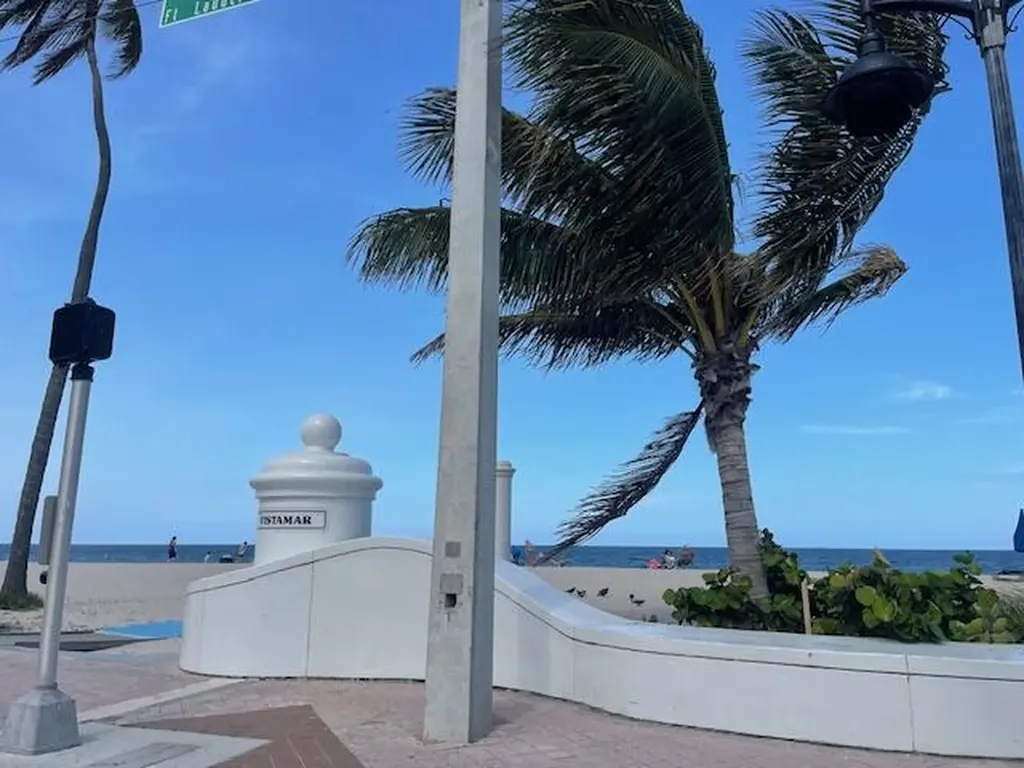 336 N Birch Road Fort Lauderdale FL 33304