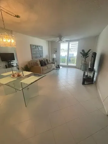 336 N Birch Road Fort Lauderdale FL 33304