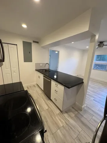 1437 NW 4th Avenue Fort Lauderdale FL 33311