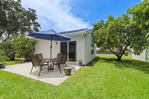 1264 Pine Sage Circle West Palm Beach FL 33409