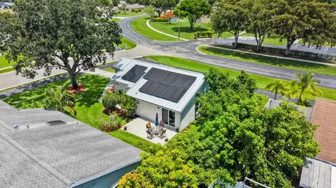 1264 Pine Sage Circle West Palm Beach FL 33409