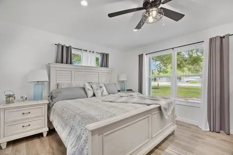 301 20th Avenue SW Vero Beach FL 32962