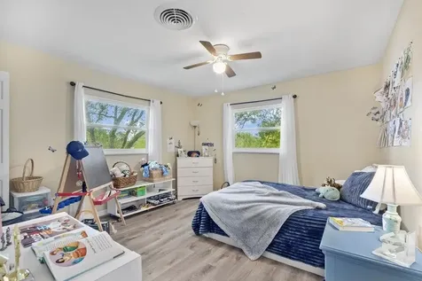 301 20th Avenue SW Vero Beach FL 32962
