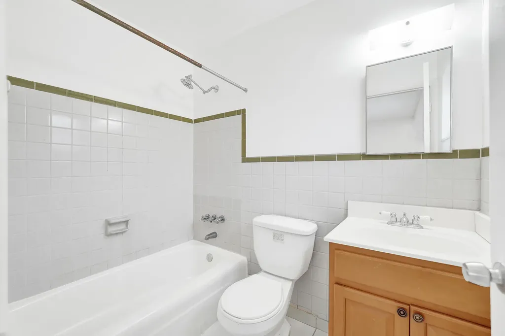 5830 Garfield Street Hollywood FL 33021