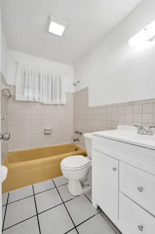 5830 Garfield Street Hollywood FL 33021