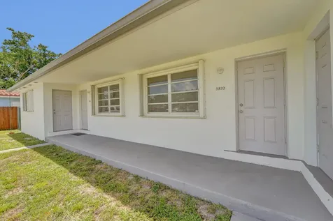 5830 Garfield Street Hollywood FL 33021