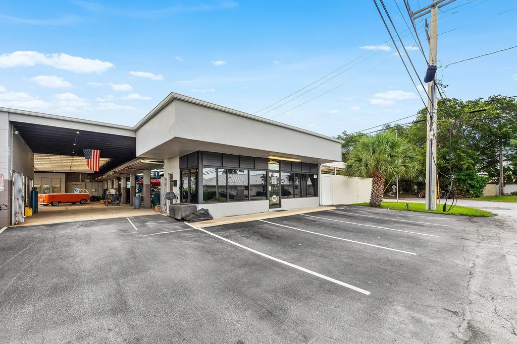 3400 N Federal Highway Lighthouse Point FL 33064