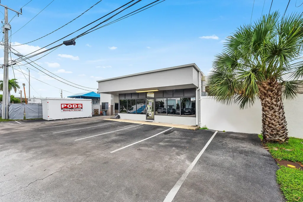 3400 N Federal Highway Lighthouse Point FL 33064