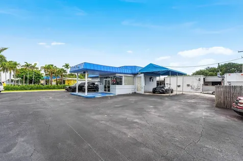 3400 N Federal Highway Lighthouse Point FL 33064