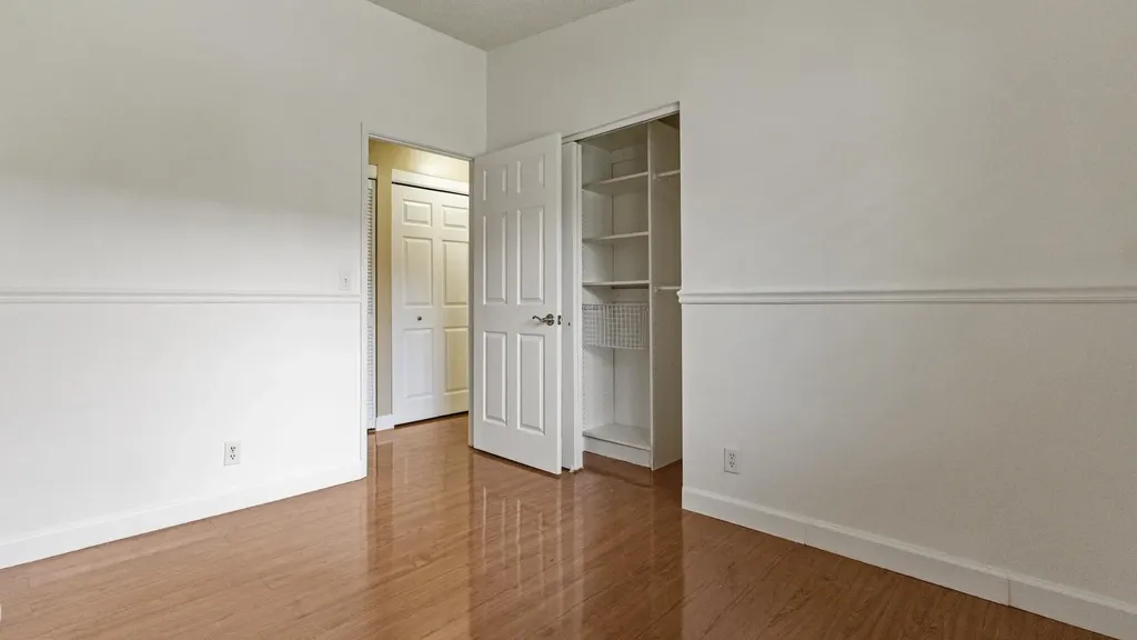 570 Woodgate Circle Sunrise FL 33326