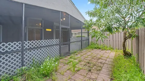 570 Woodgate Circle Sunrise FL 33326