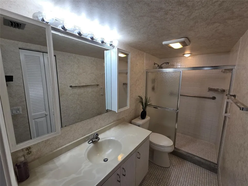 2103 Lucaya Bend Coconut Creek FL 33066