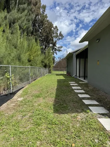 315 Kaye Street Fort Pierce FL 34947