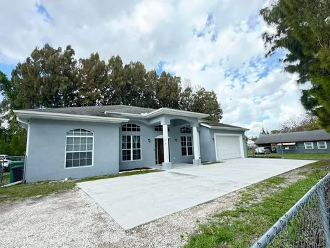 315 Kaye Street Fort Pierce FL 34947