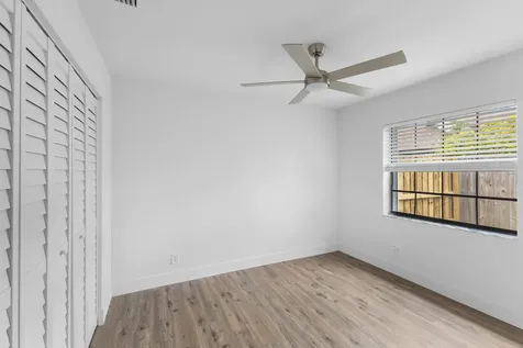 8210 SW 41st Street Davie FL 33328